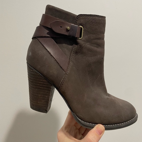 Shoemint brown bootie boot - Picture 1 of 7